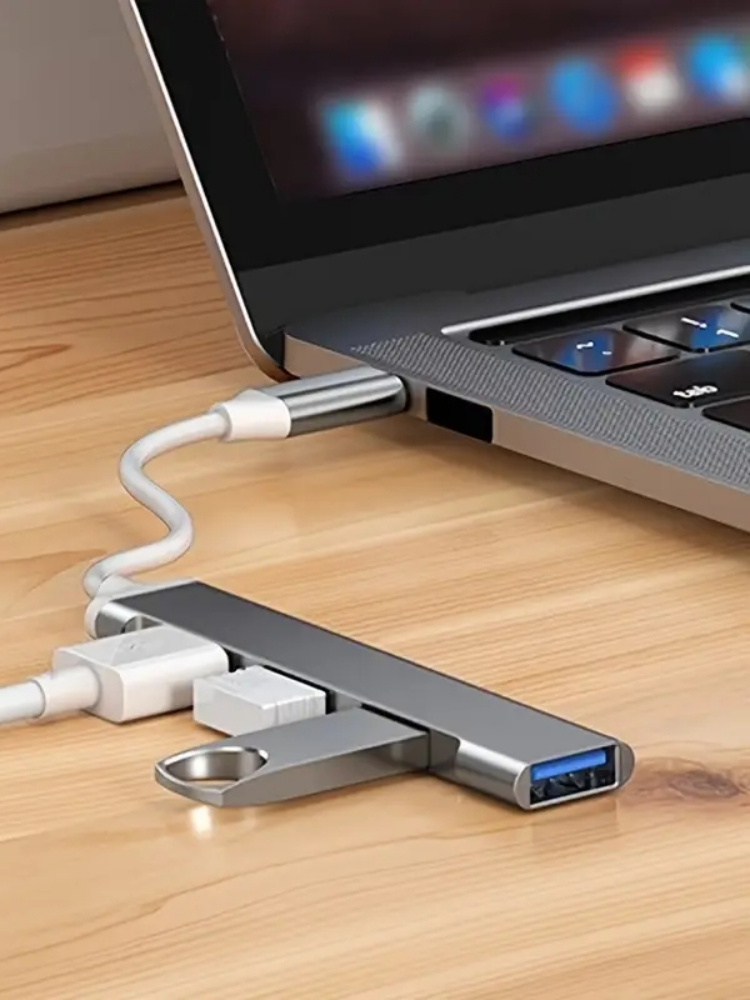 4 Port Multi Splitter Type C H - مراجعة Laptop Accessories That You Need وسعره